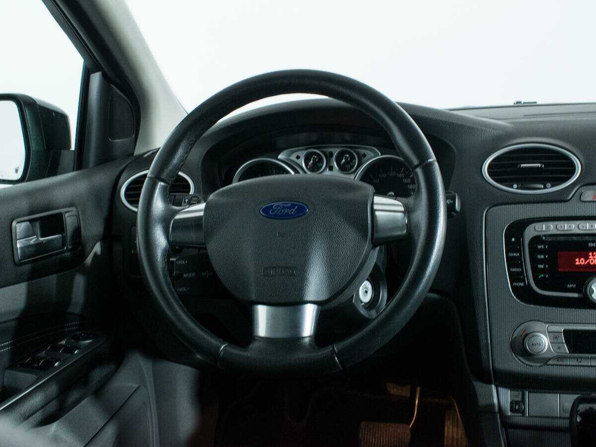 Купить Ford Focus с пробегом. Фото: #13
