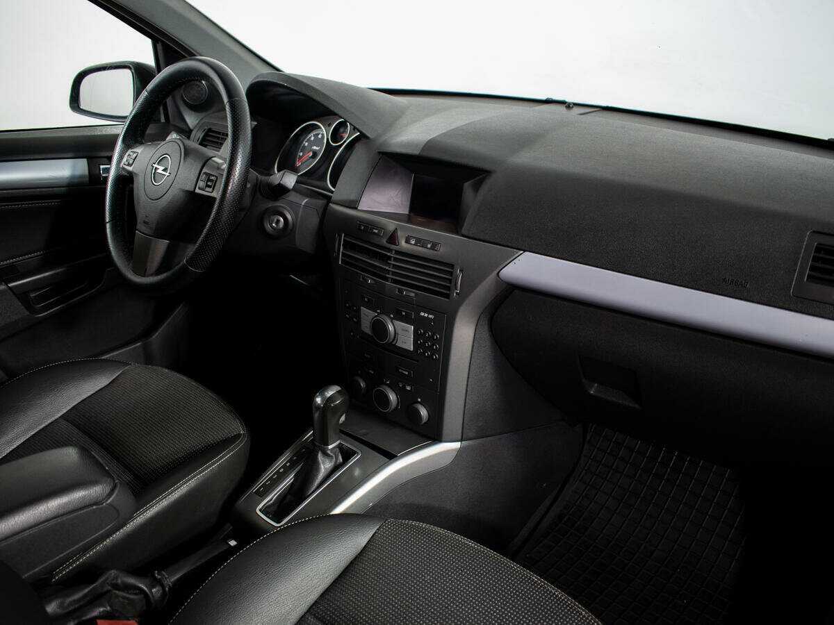 Купить Opel Astra с пробегом. Фото: #6