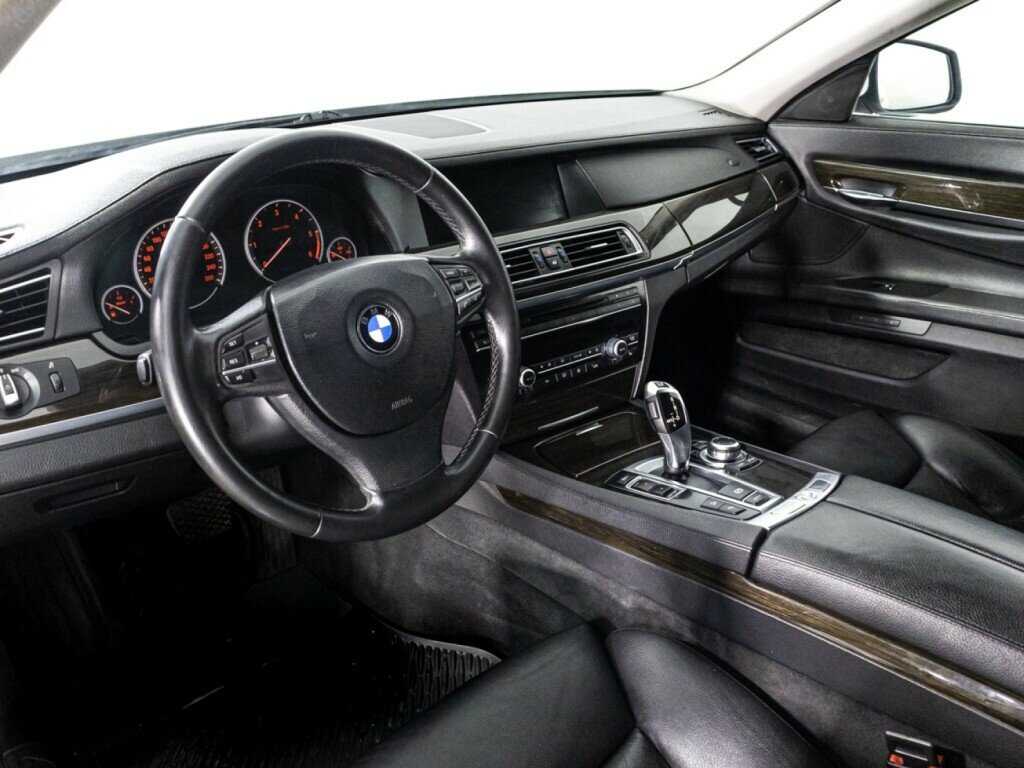 Купить BMW 7 серии с пробегом. Фото: #10