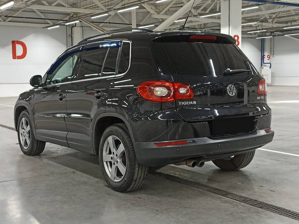 Купить Volkswagen Tiguan с пробегом. Фото: #6