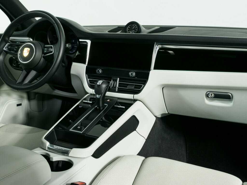 Купить Porsche Macan с пробегом. Фото: #8