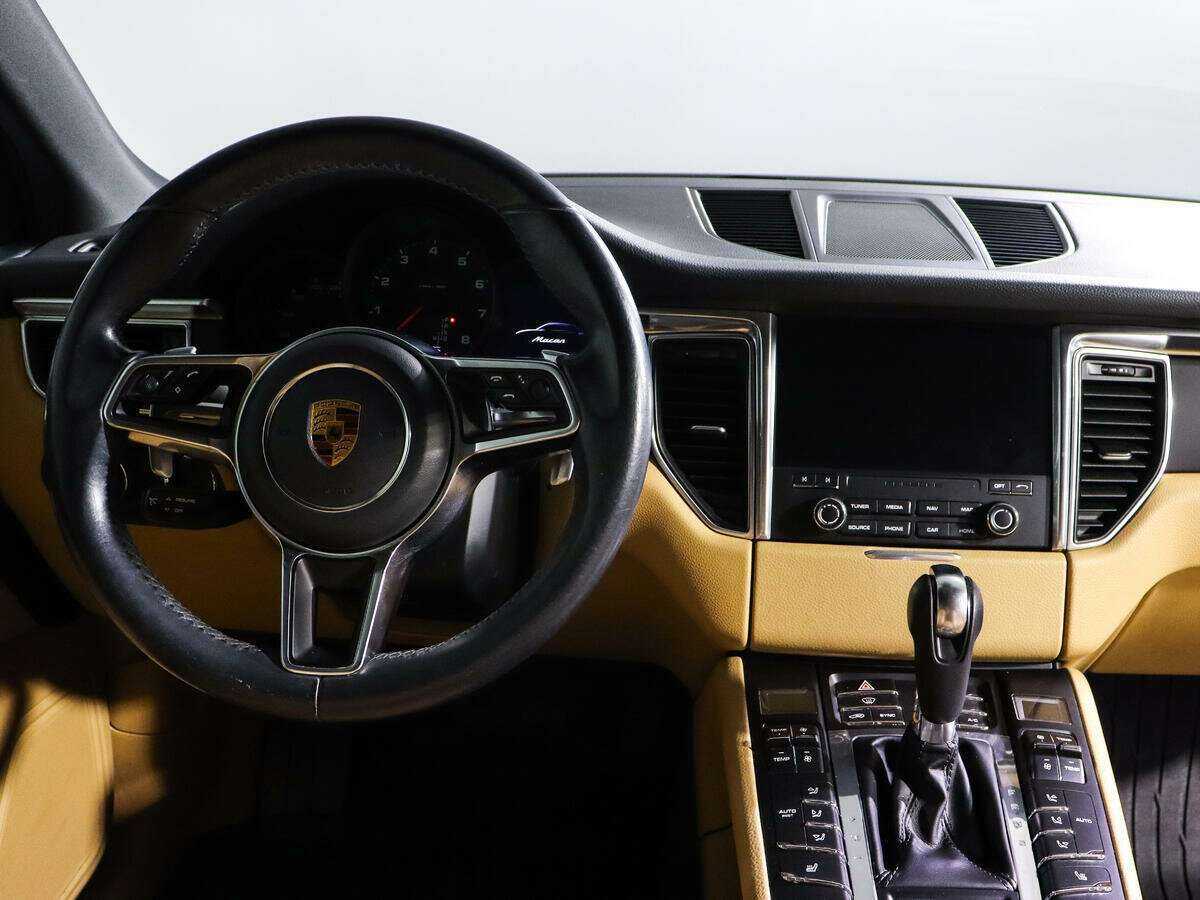 Купить Porsche Macan с пробегом. Фото: #9
