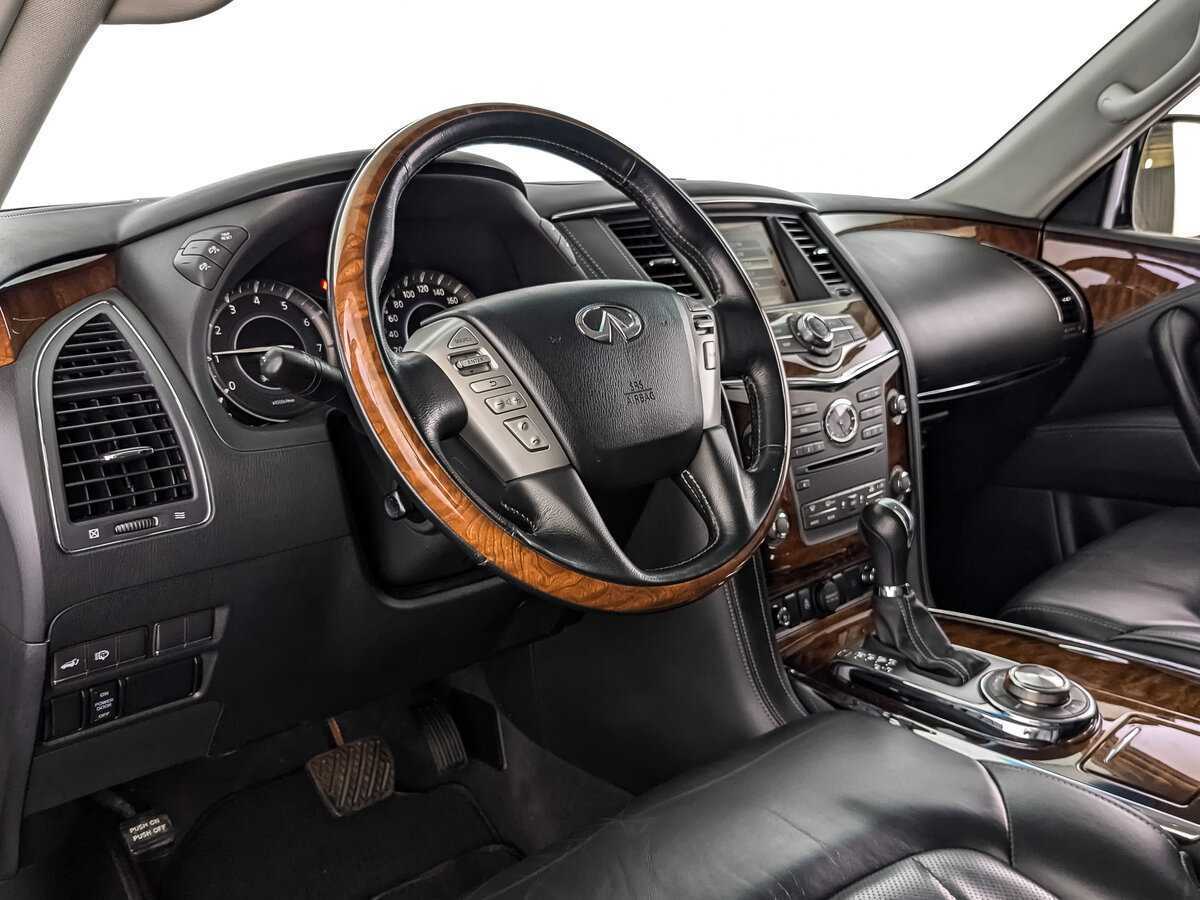 Купить Infiniti QX80 с пробегом. Фото: #10