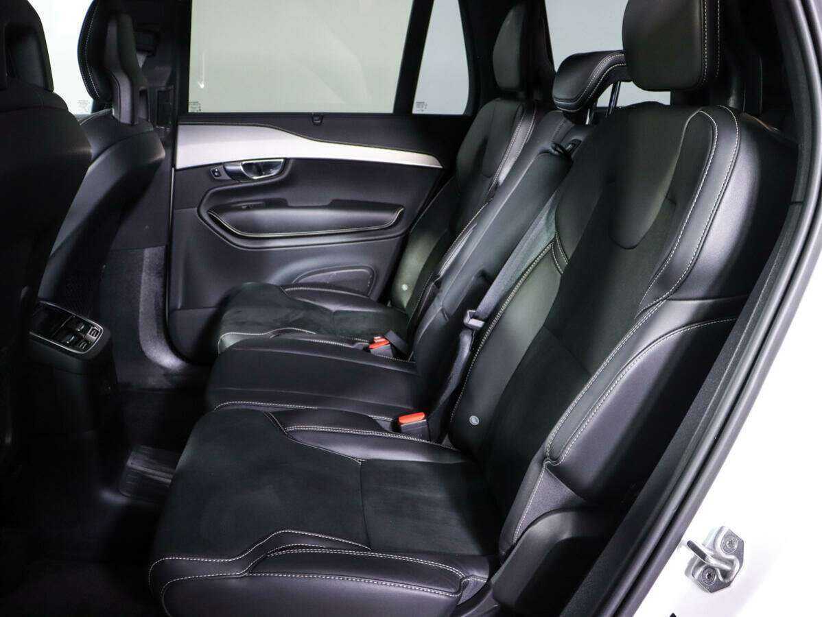 Купить Volvo XC90 с пробегом. Фото: #7