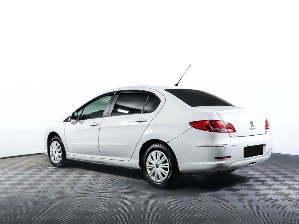 Купить Peugeot 408 с пробегом. Фото: #6