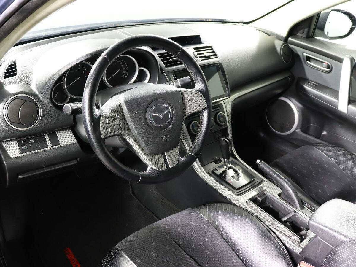 Купить Mazda 6 с пробегом. Фото: #11