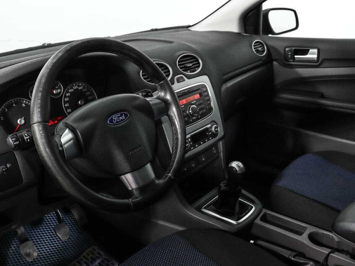 Купить Ford Focus с пробегом. Фото: #8