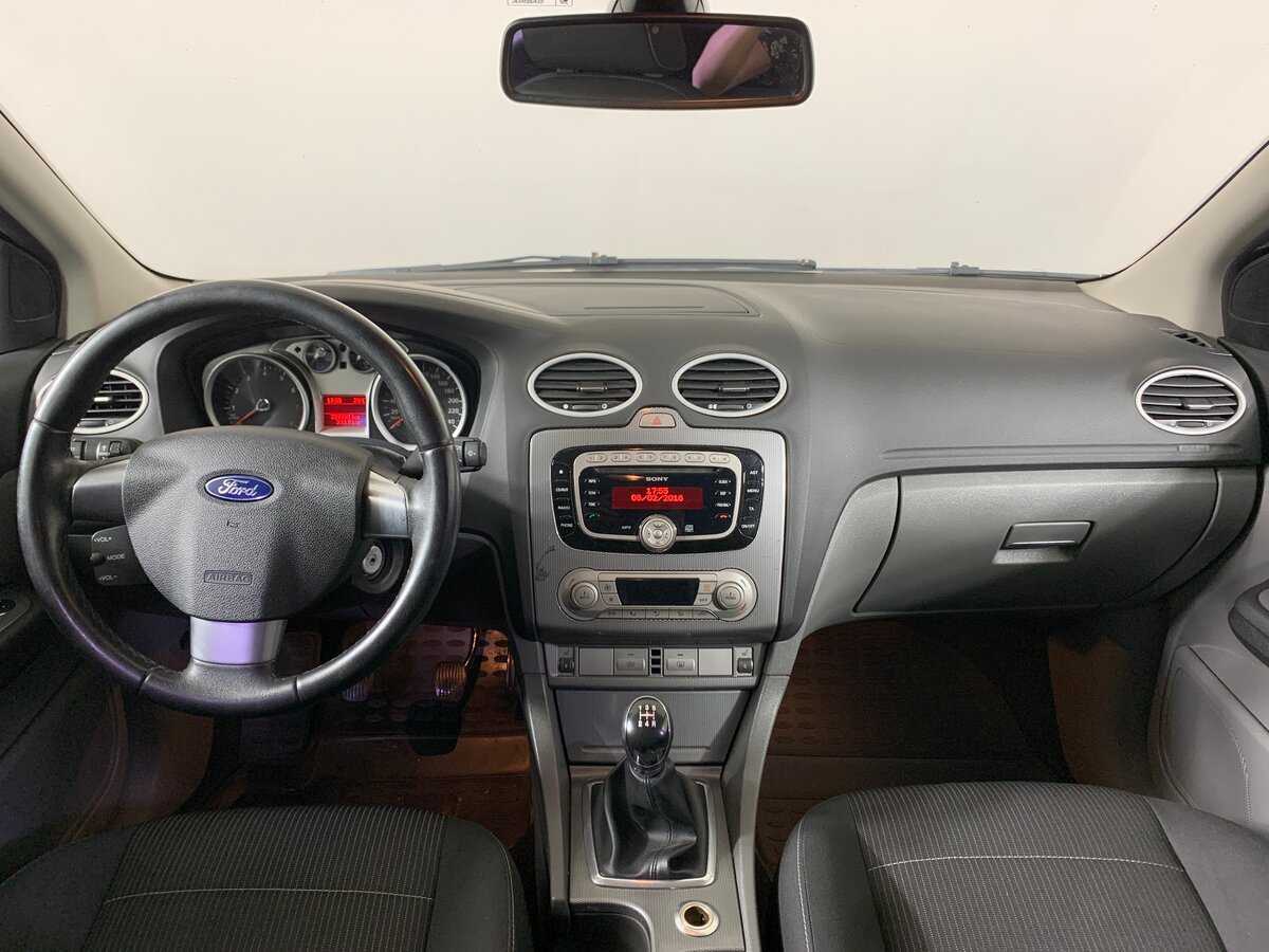 Купить Ford Focus с пробегом. Фото: #11