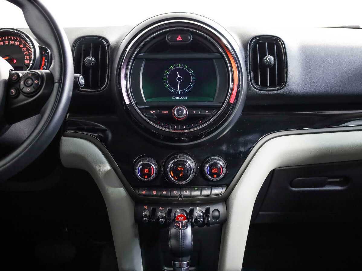 Купить Mini Countryman с пробегом. Фото: #17