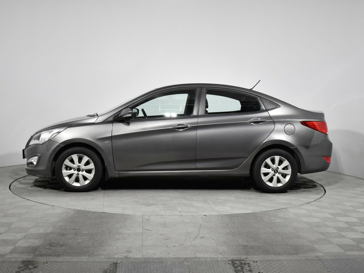 Купить Hyundai Solaris с пробегом. Фото: #7