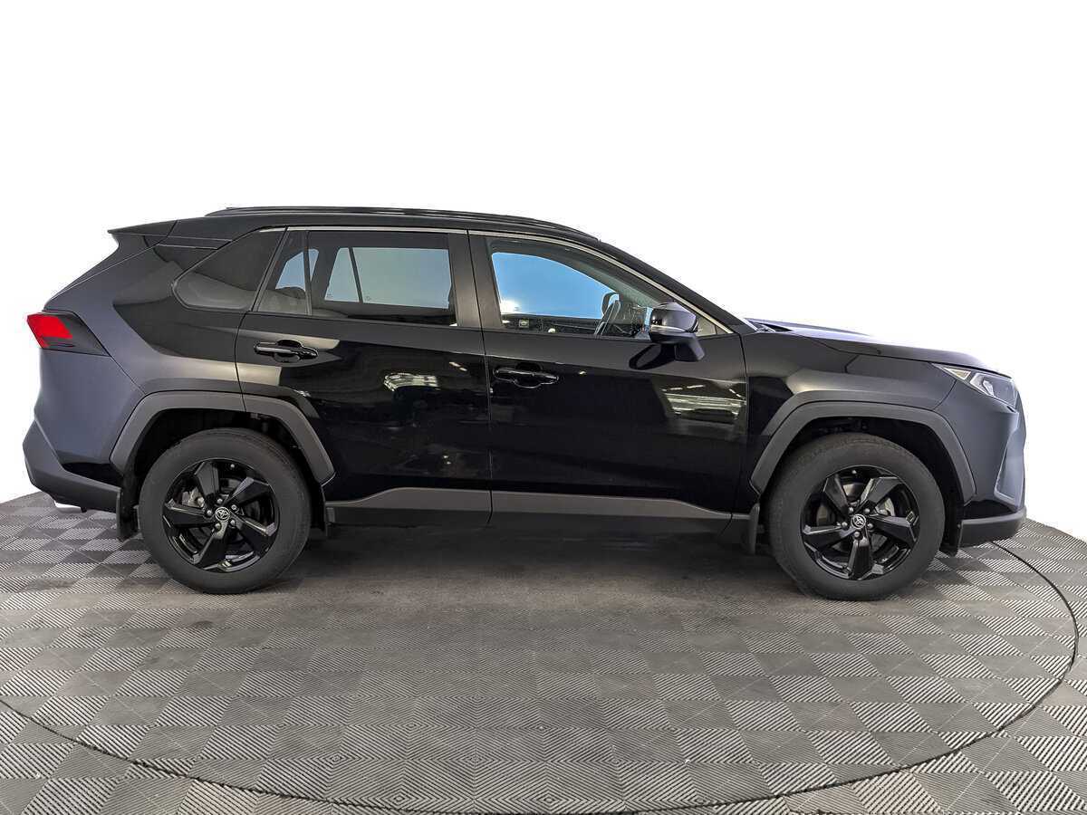 Купить Toyota RAV4 с пробегом. Фото: #3
