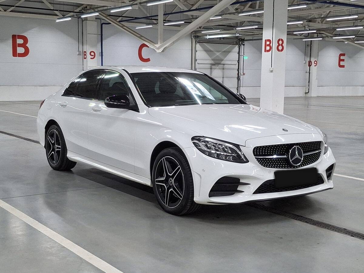 Купить Mercedes-Benz C-Класс с пробегом. Фото: #2