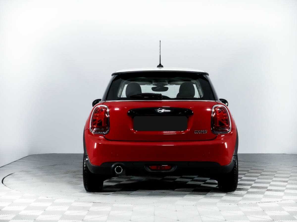 Купить Mini Hatch с пробегом. Фото: #5
