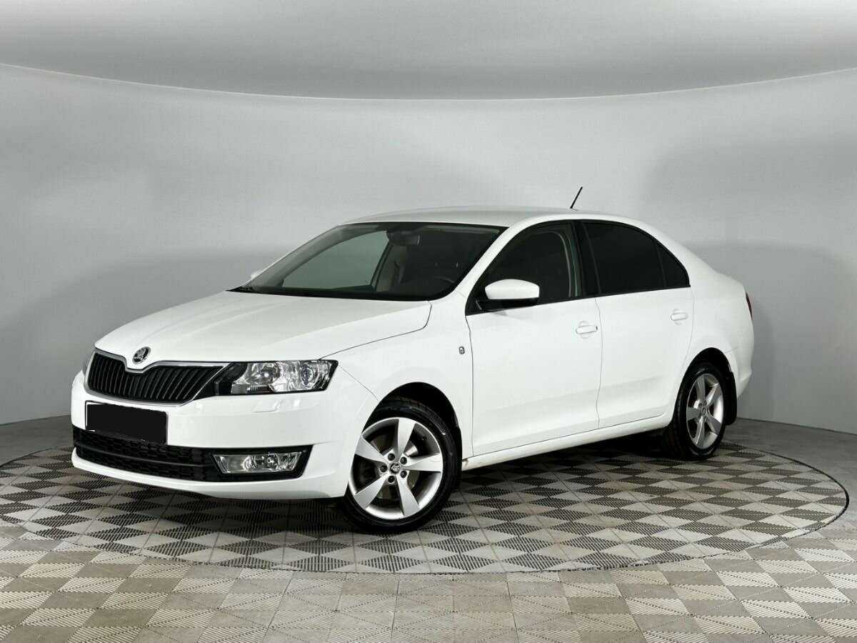 Купить Skoda Rapid с пробегом. Фото: #0