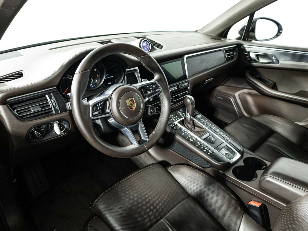 Купить Porsche Macan с пробегом. Фото: #8