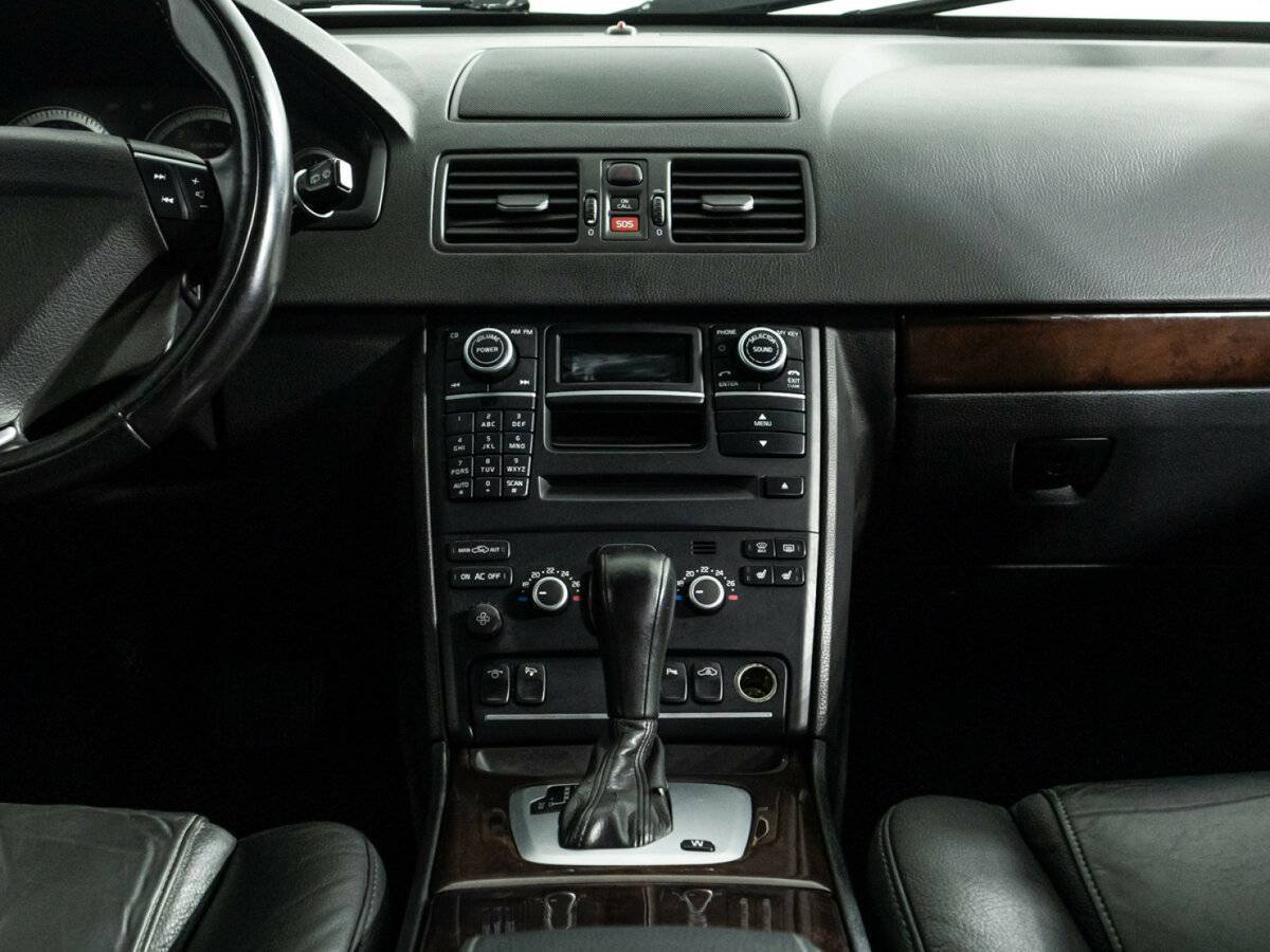 Купить Volvo XC90 с пробегом. Фото: #13