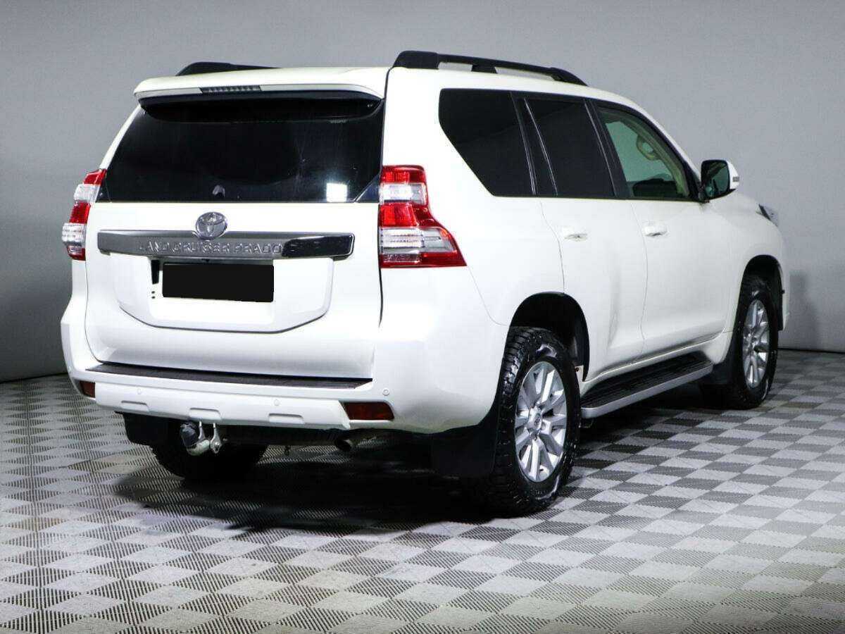 Купить Toyota Land Cruiser Prado с пробегом. Фото: #3