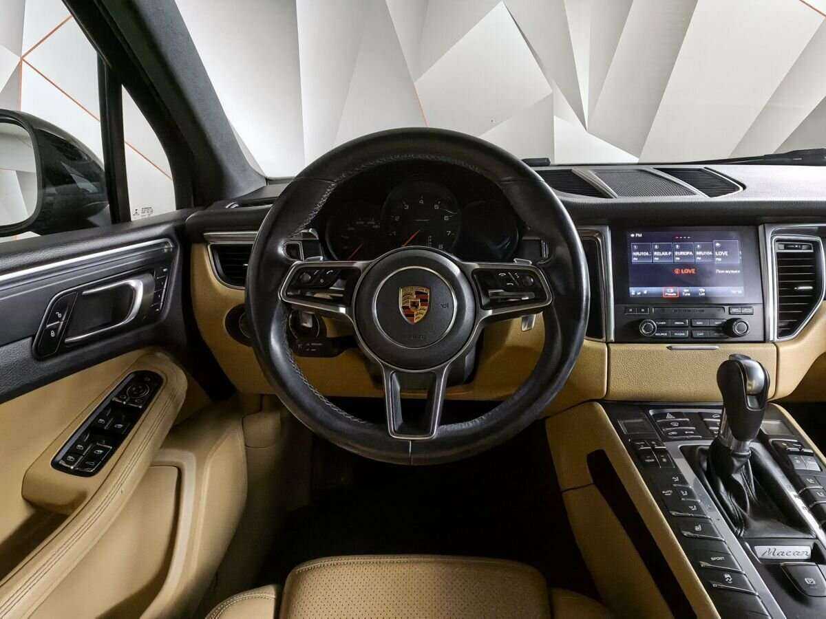 Купить Porsche Macan с пробегом. Фото: #14
