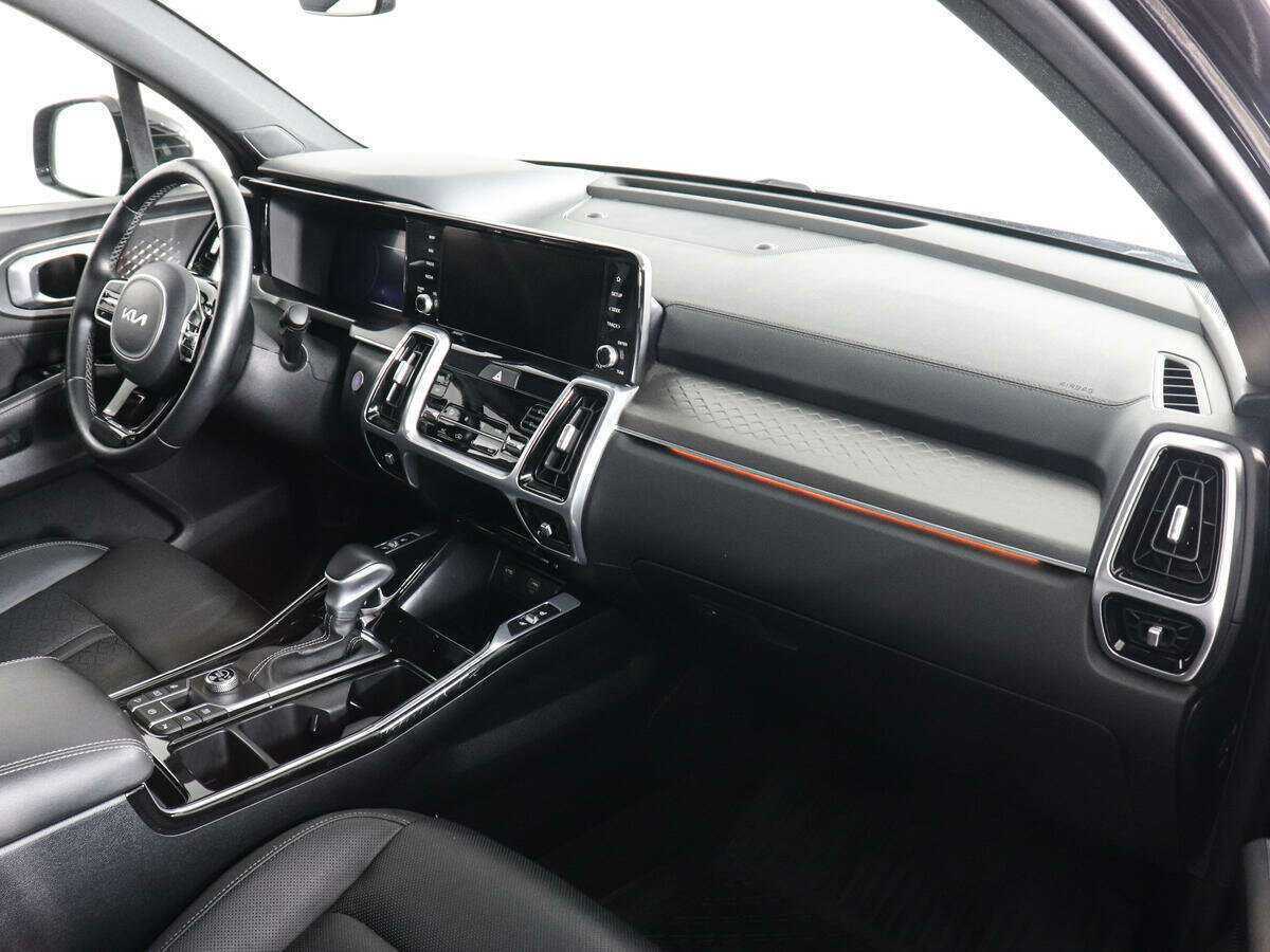 Купить Kia Sorento с пробегом. Фото: #8
