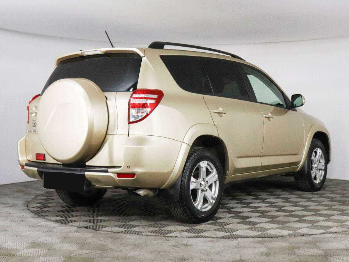 Купить Toyota RAV4 с пробегом. Фото: #4