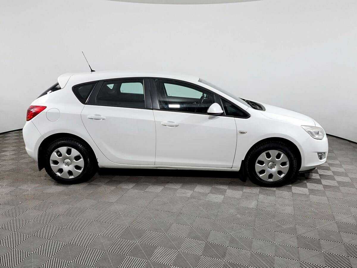 Купить Opel Astra с пробегом. Фото: #3