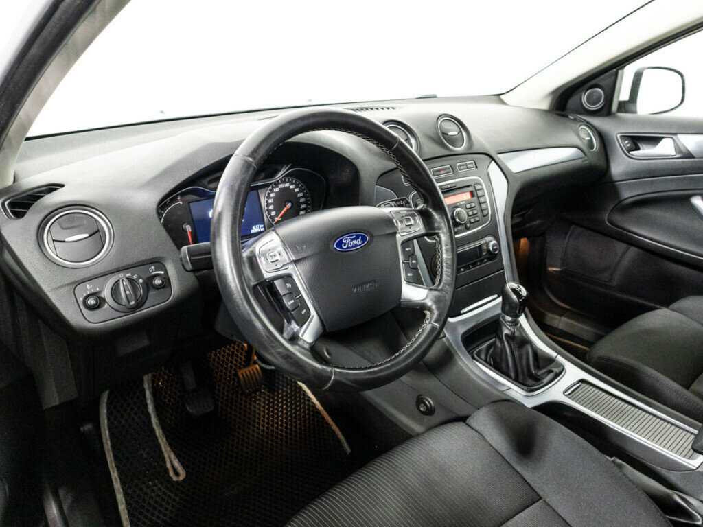 Купить Ford Mondeo с пробегом. Фото: #10