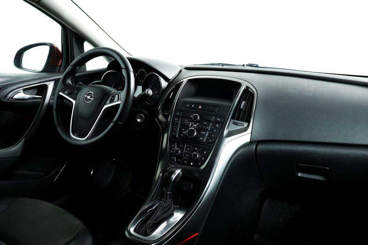 Купить Opel Astra с пробегом. Фото: #8