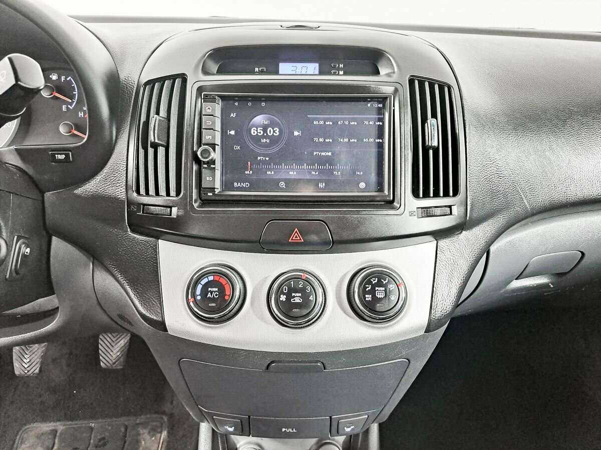 Купить Hyundai Elantra с пробегом. Фото: #12