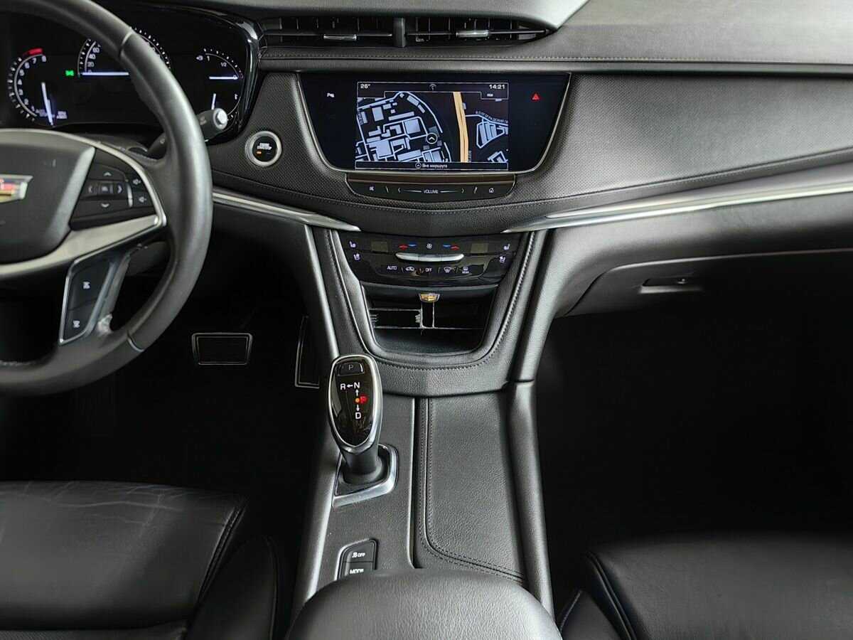 Купить Cadillac XT5 с пробегом. Фото: #10