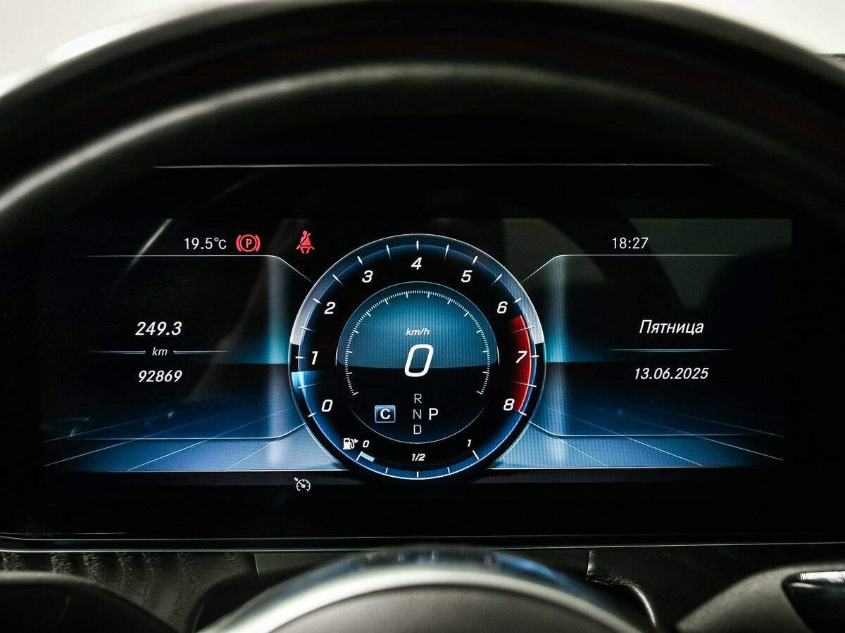 Купить Mercedes-Benz E-Класс с пробегом. Фото: #9