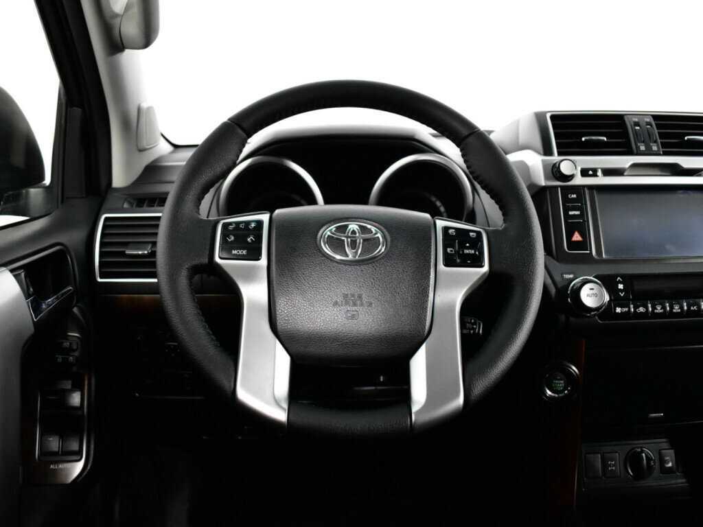 Купить Toyota Land Cruiser Prado с пробегом. Фото: #13