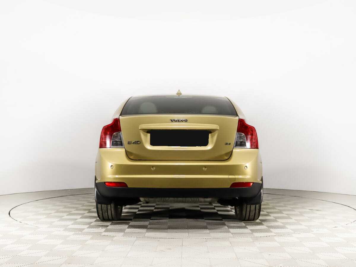 Купить Volvo S40 с пробегом. Фото: #5