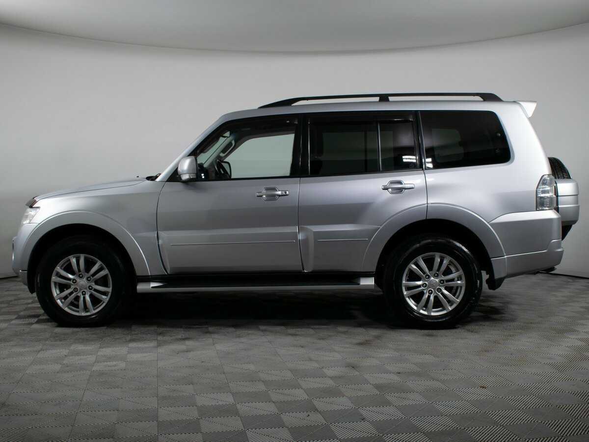 Купить Mitsubishi Pajero с пробегом. Фото: #7