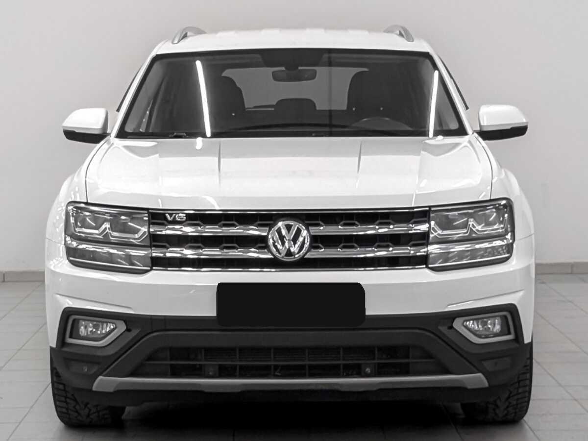 Купить Volkswagen Teramont с пробегом. Фото: #1