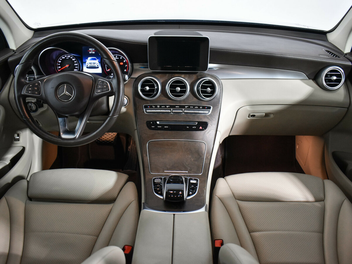 Купить Mercedes-Benz GLC Coupe с пробегом. Фото: #12