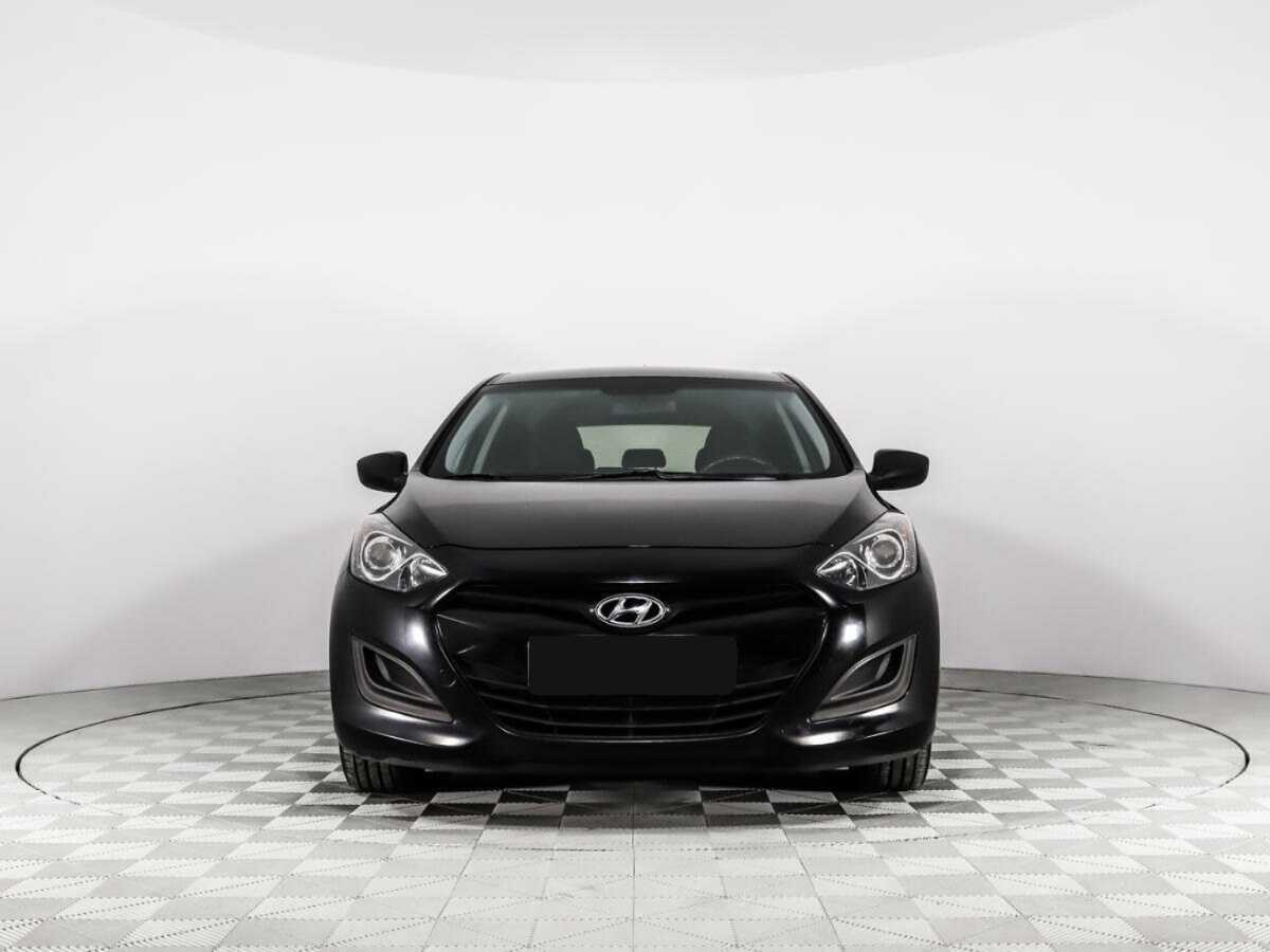 Купить Hyundai i30 с пробегом. Фото: #1