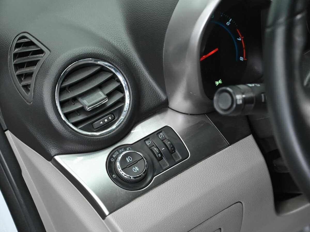 Купить Chevrolet Orlando с пробегом. Фото: #6