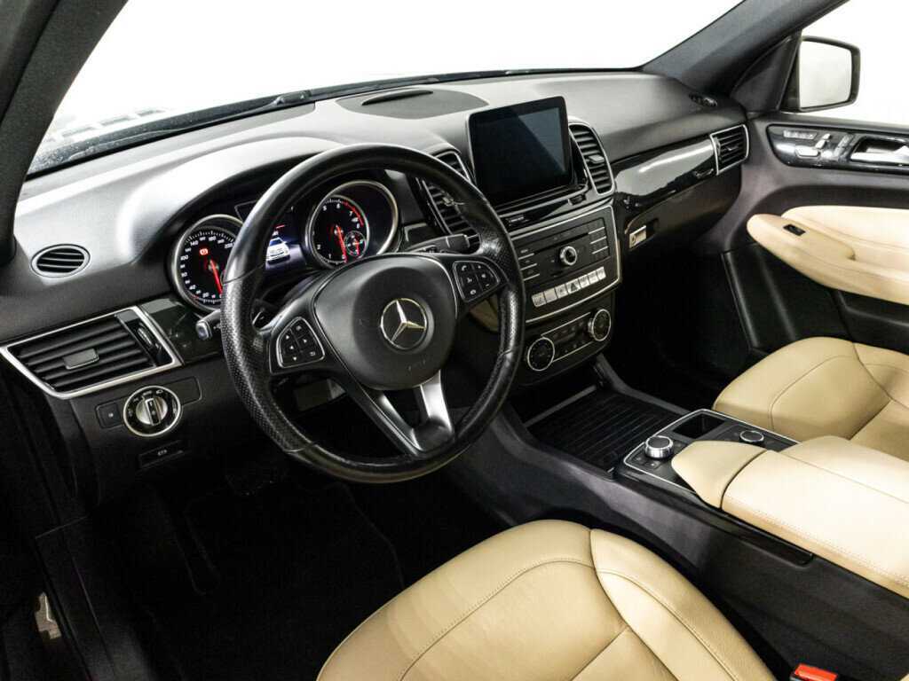 Купить Mercedes-Benz GLE с пробегом. Фото: #10