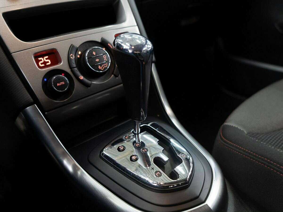 Купить Peugeot 308 с пробегом. Фото: #12