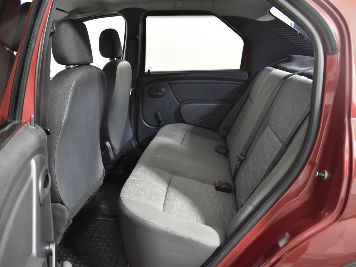 Купить Renault Logan с пробегом. Фото: #11