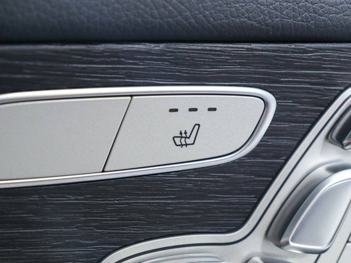 Купить Mercedes-Benz GLC Coupe с пробегом. Фото: #13