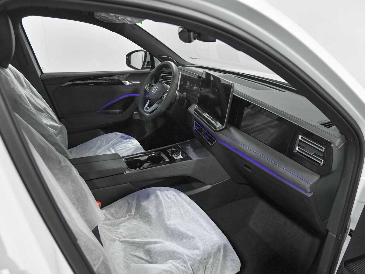 Купить Volkswagen Tiguan с пробегом. Фото: #19