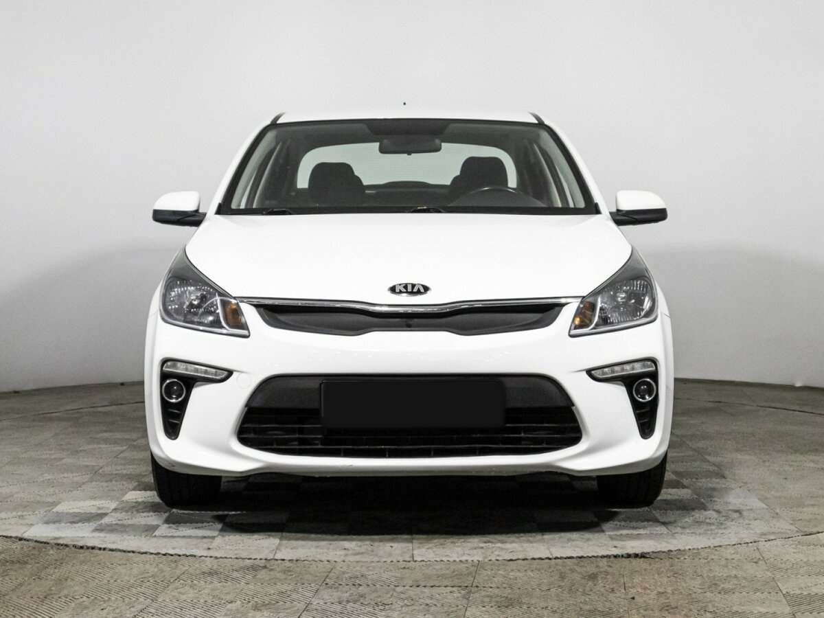 Купить Kia Rio с пробегом. Фото: #1
