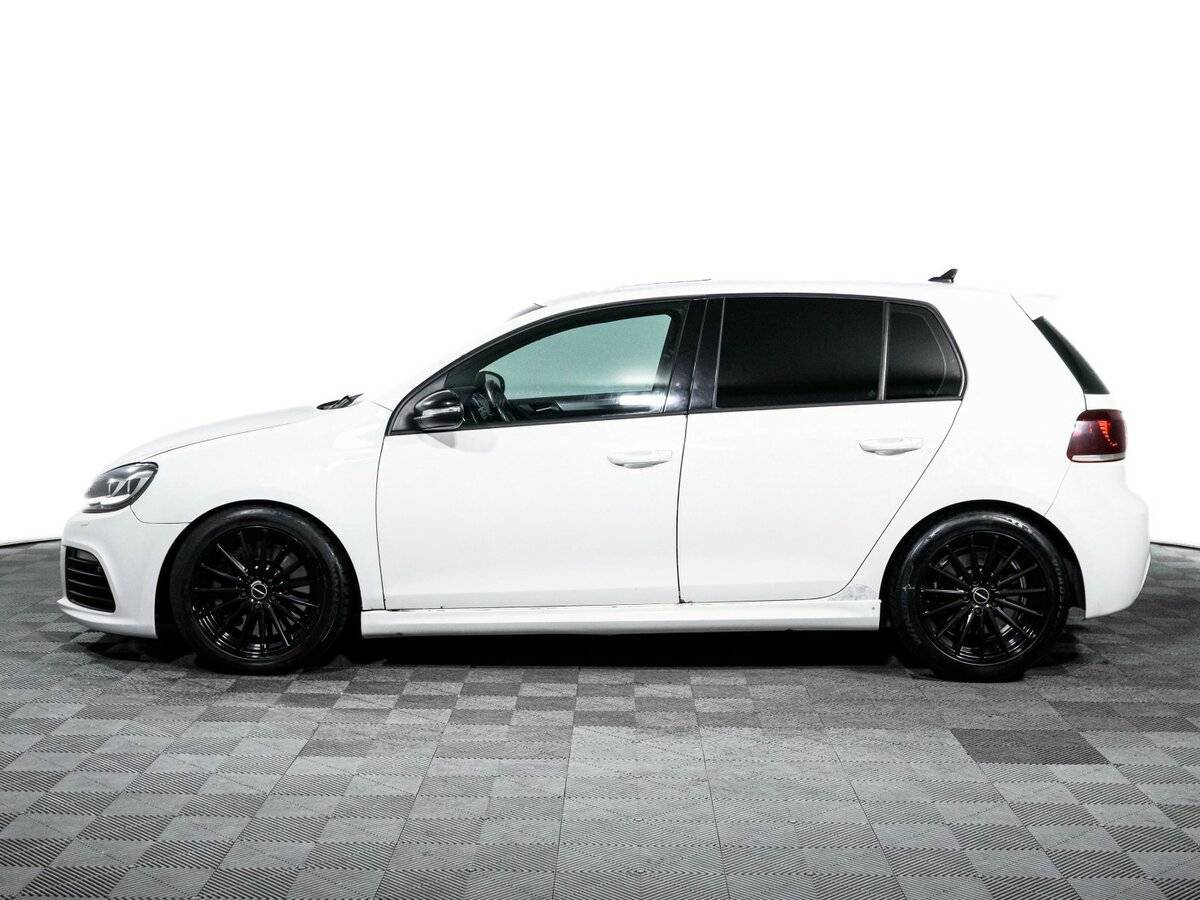 Купить Volkswagen Golf R с пробегом. Фото: #7