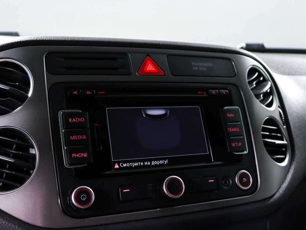 Купить Volkswagen Tiguan с пробегом. Фото: #13
