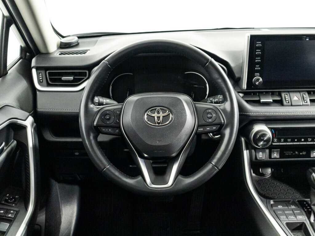 Купить Toyota RAV4 с пробегом. Фото: #18