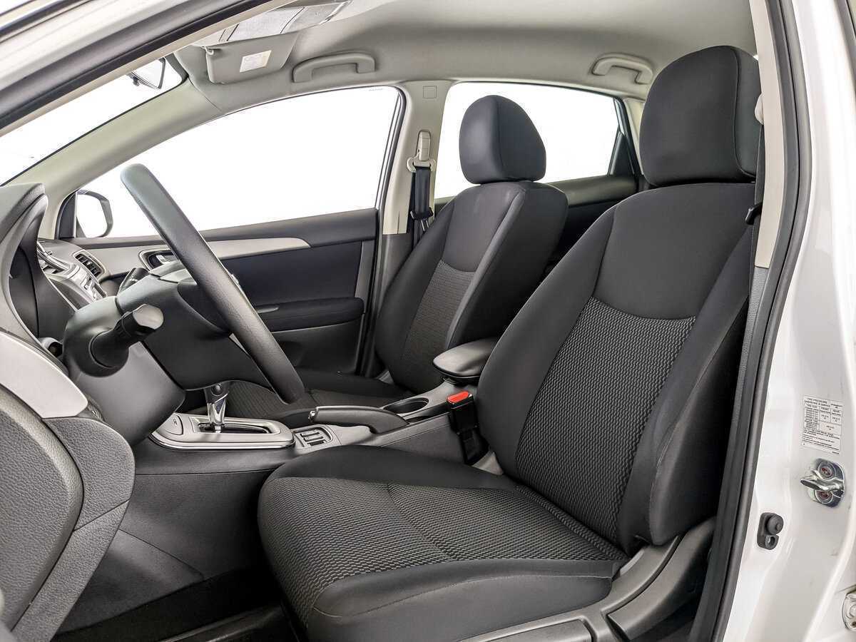 Купить Nissan Sentra с пробегом. Фото: #15