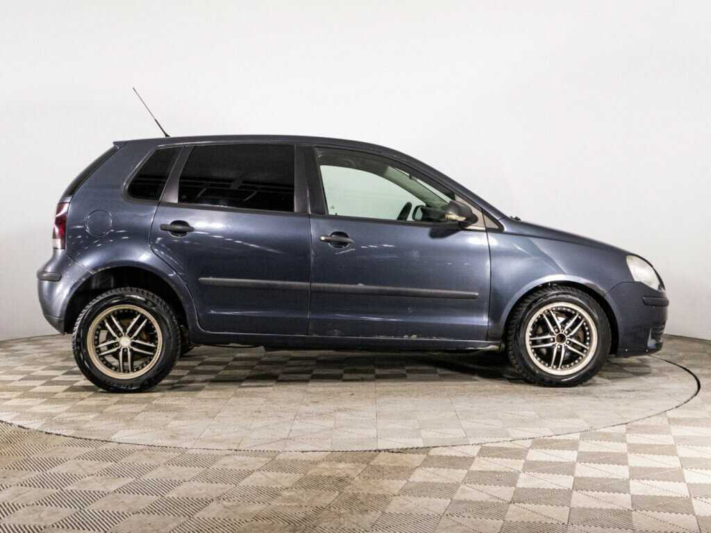 Купить Volkswagen Polo с пробегом. Фото: #3