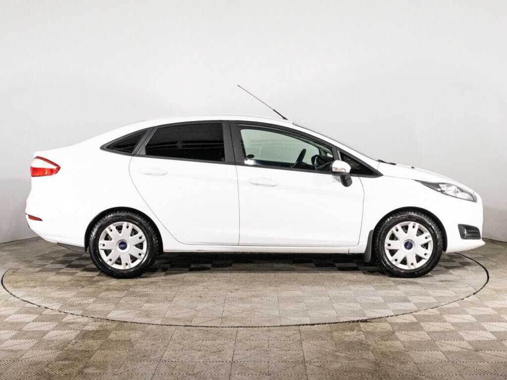 Купить Ford Fiesta с пробегом. Фото: #3