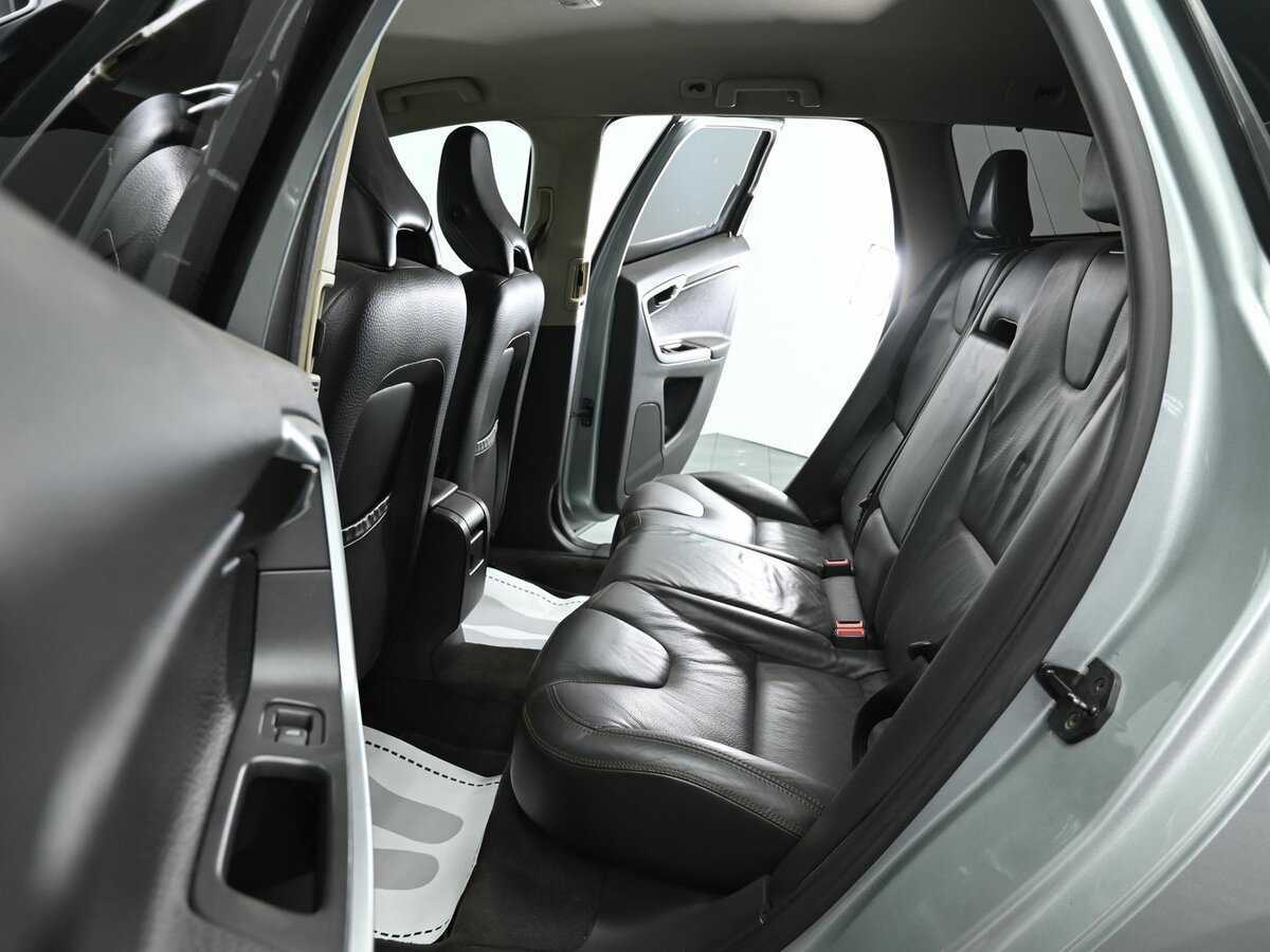 Купить Volvo XC60 с пробегом. Фото: #14